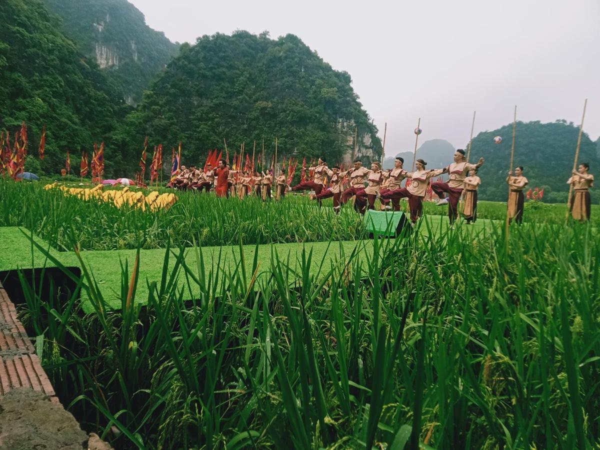 Phi Hung'S Unique Homestay Ninh Binh Exterior photo