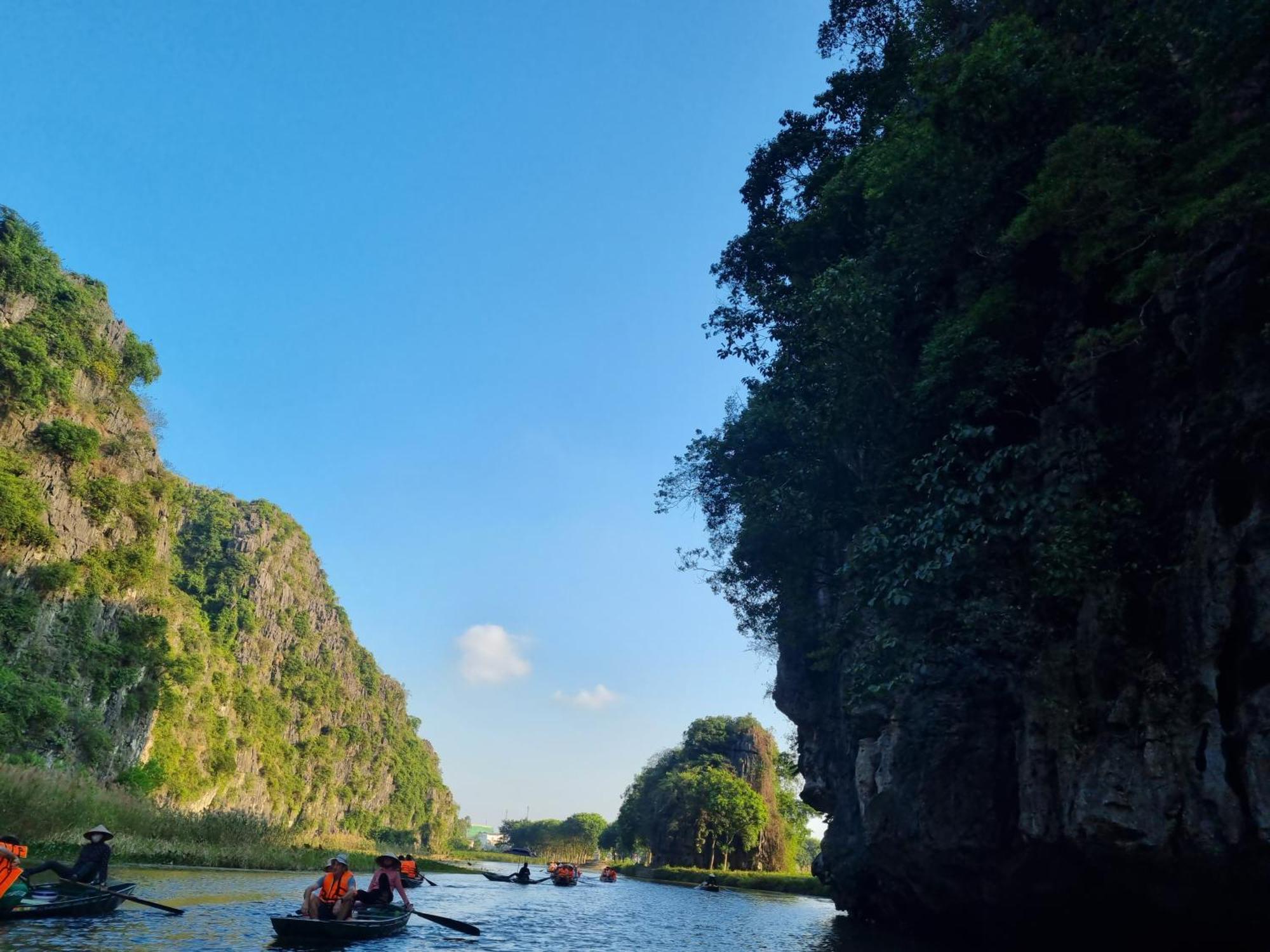 Phi Hung'S Unique Homestay Ninh Binh Exterior photo