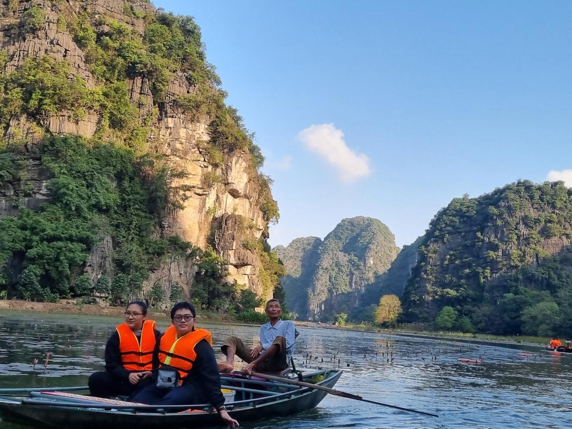 Phi Hung'S Unique Homestay Ninh Binh Exterior photo