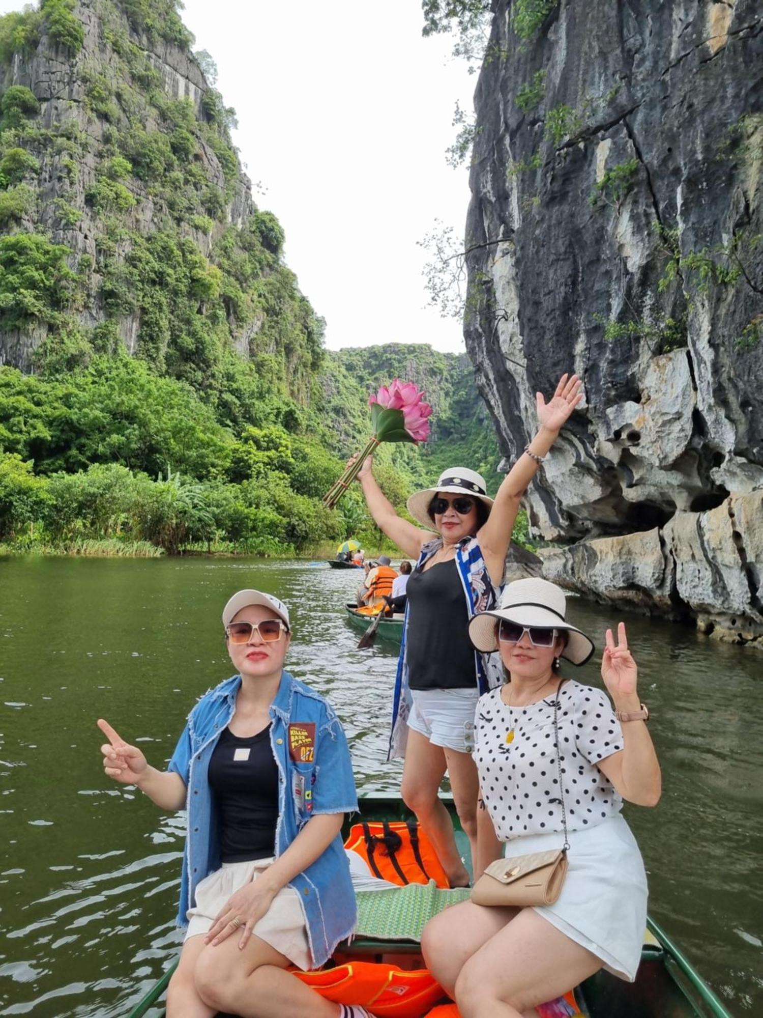 Phi Hung'S Unique Homestay Ninh Binh Exterior photo